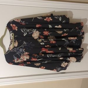 Umgee XL Green Floral Blpuse